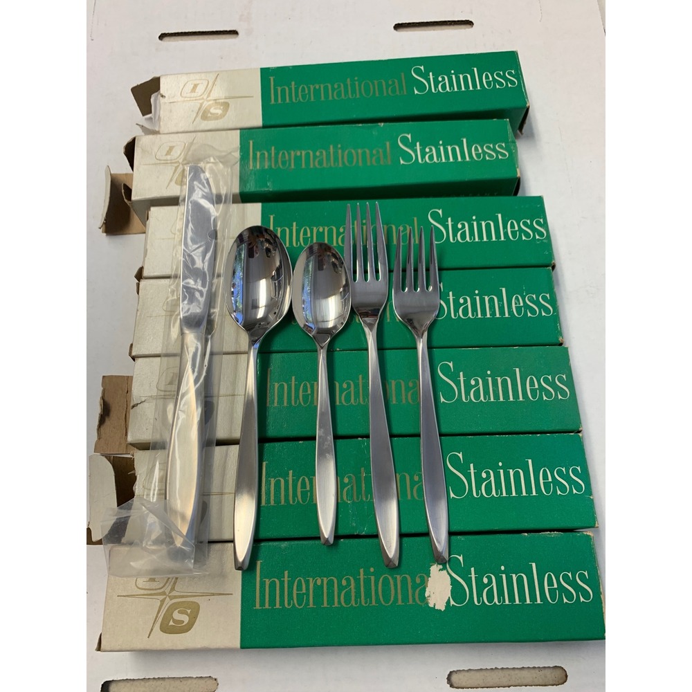 International Silver Nassau Stainless Flatware 55 Pc Set 11 Place Settings USA